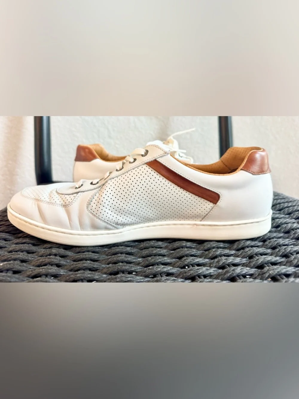 Magnanni Casual Sneakers Shoes White Brown Leather Sneakers Mens Size 11 M - Picture 5 of 8